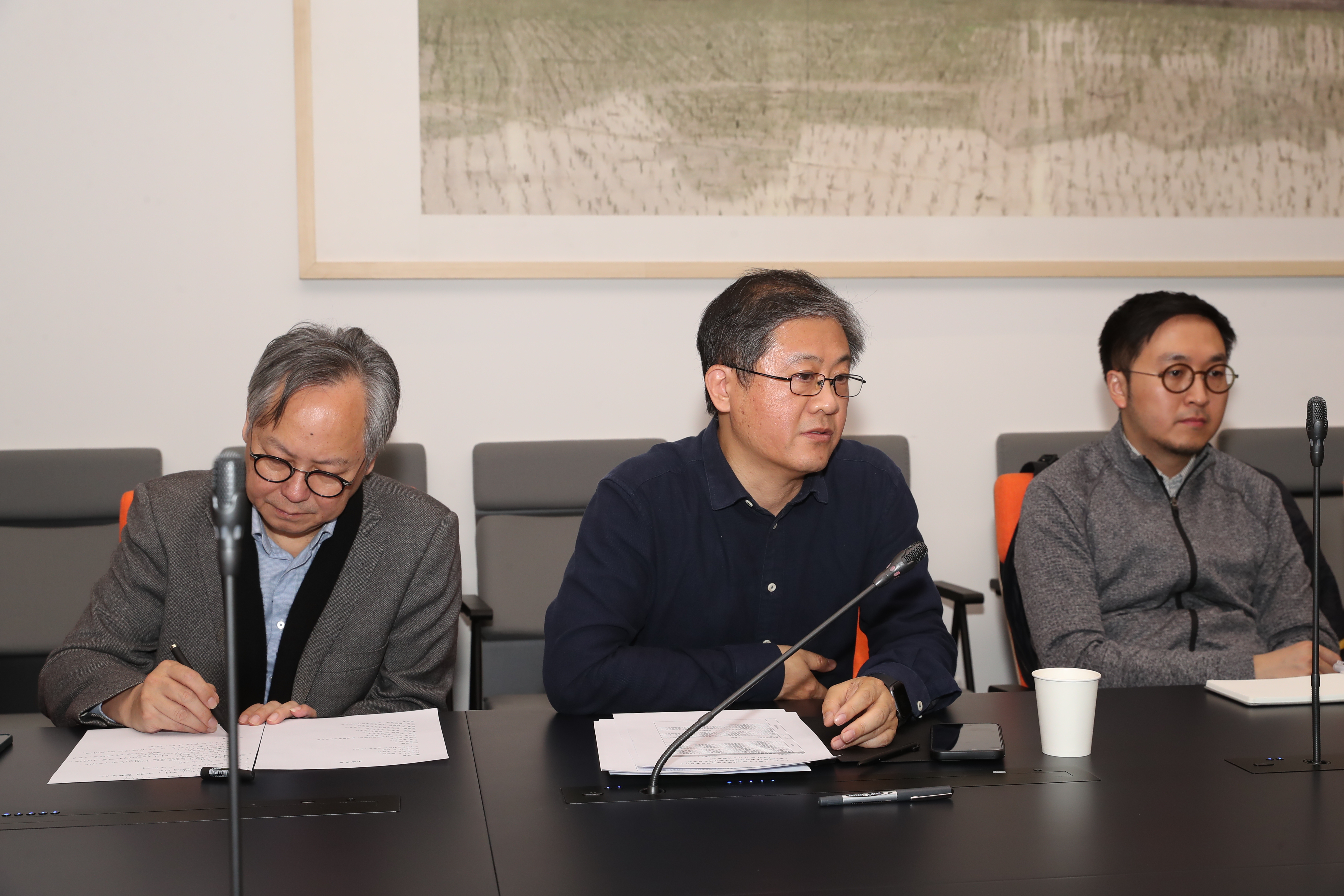 20211213-美术学院召开人才工作会-党务办-马赛讲话.jpg